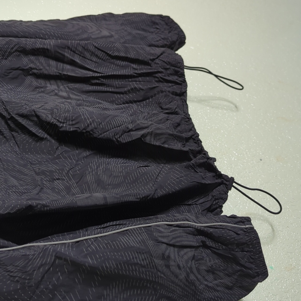 Fabletics Oversized Windbreaker Jacket. Small - image 7